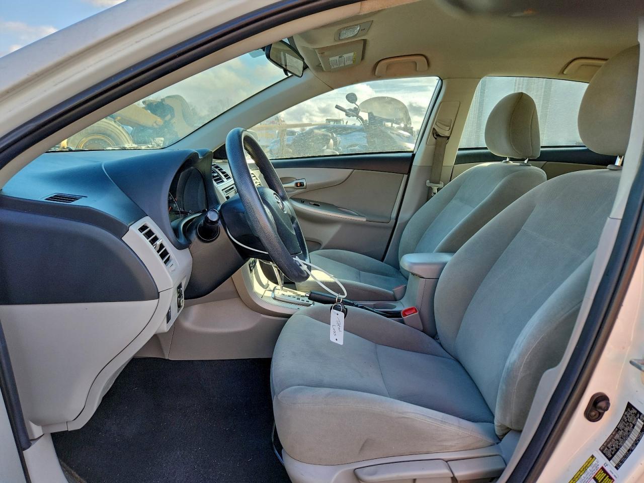 2013 TOYOTA COROLLA