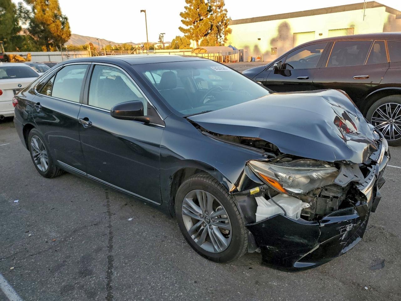 2017 TOYOTA CAMRY