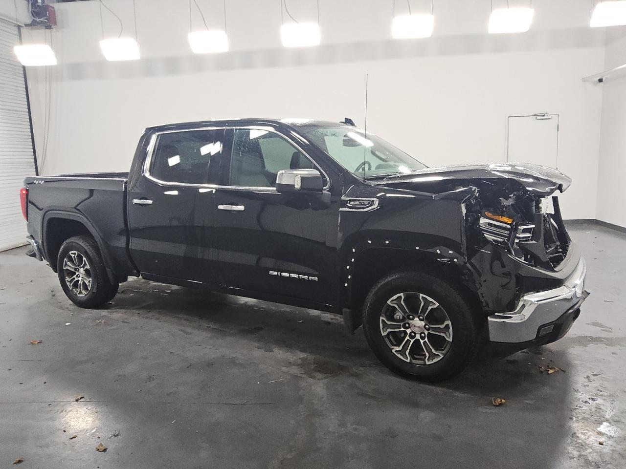 2025 GMC Sierra