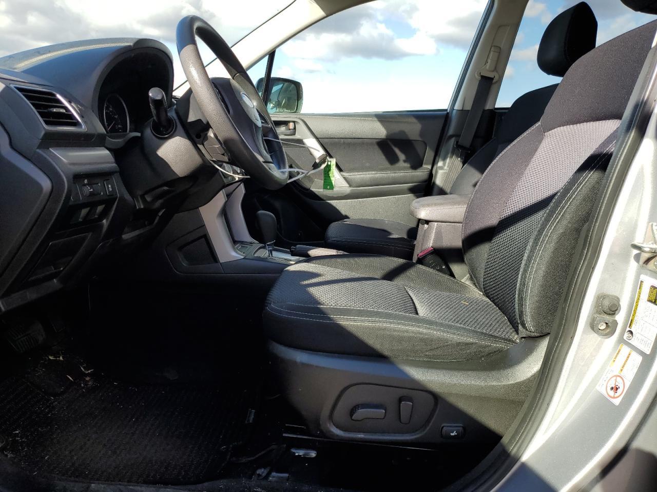 2016 SUBARU FORESTER