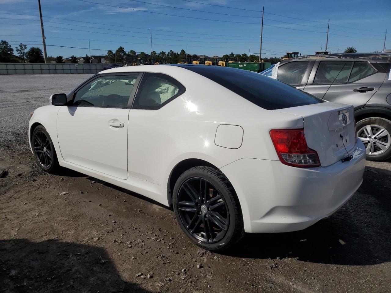 2013 TOYOTA SCION