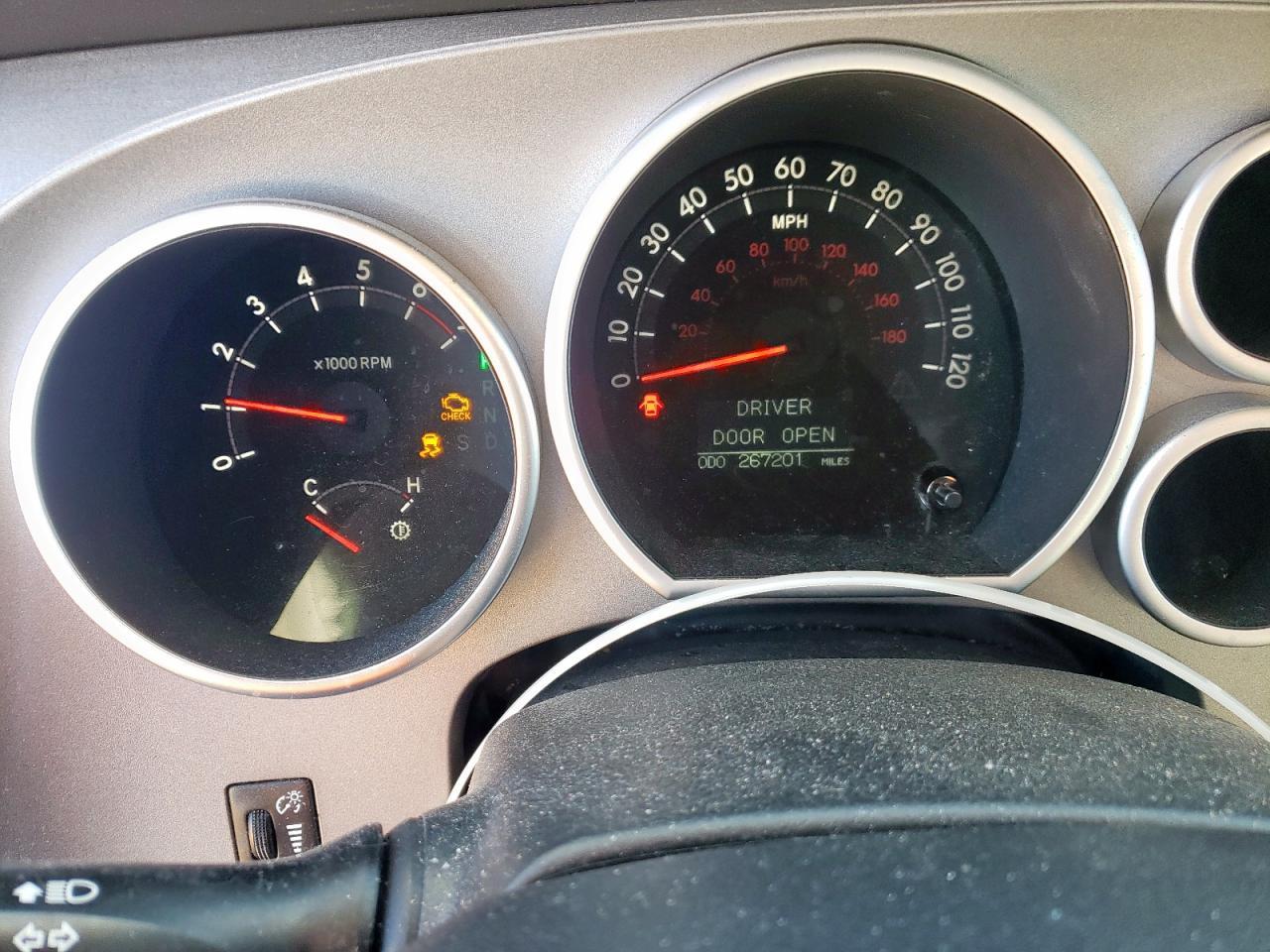2011 TOYOTA Sequoia