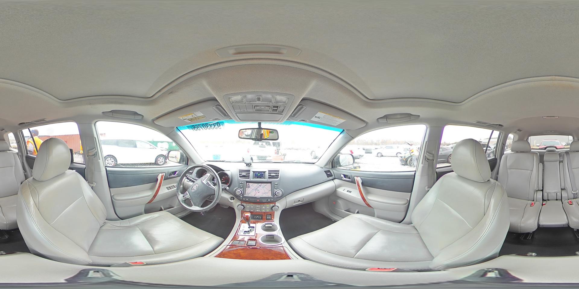 2012 TOYOTA HIGHLANDER