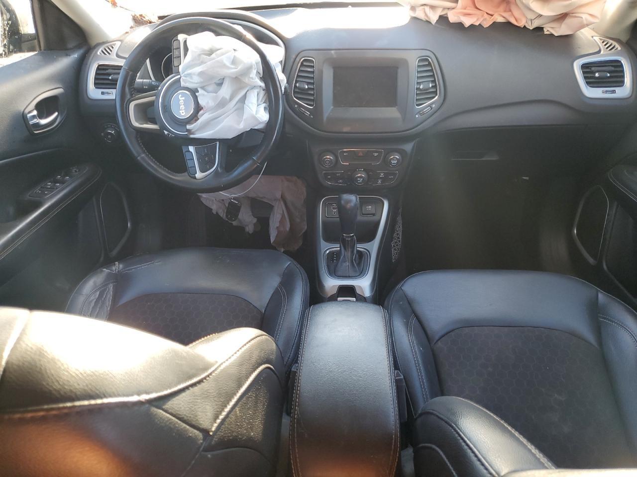 2020 JEEP Compass