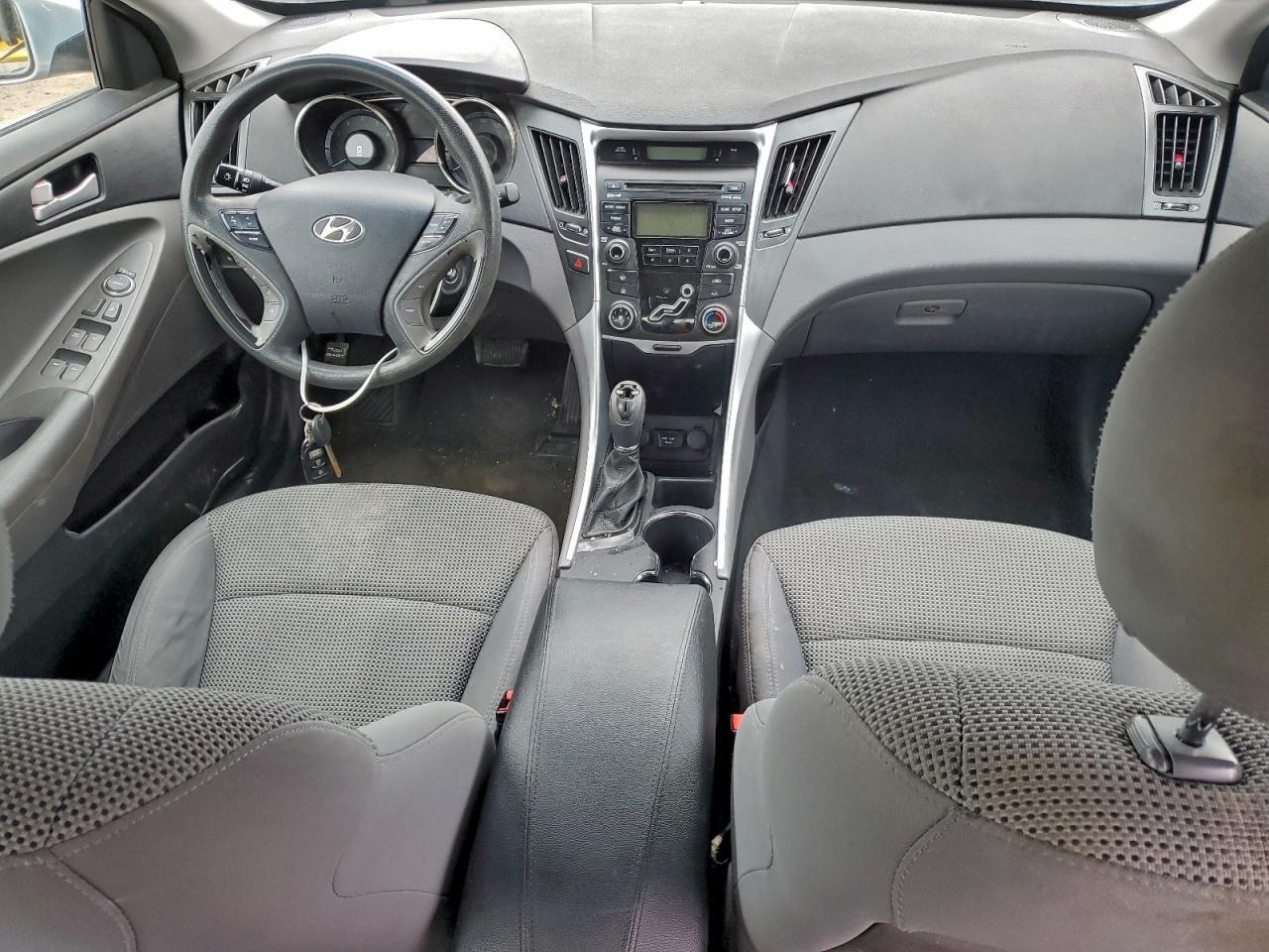 2012 HYUNDAI SONATA