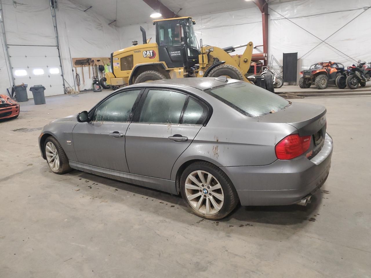 2011 BMW 3 SERIES