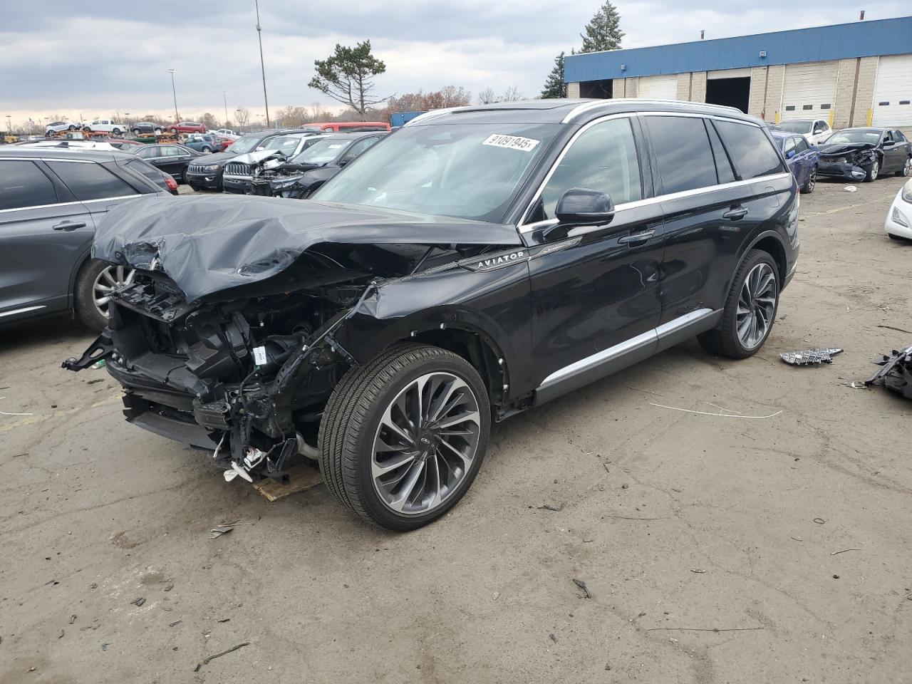 2025 LINCOLN Aviator