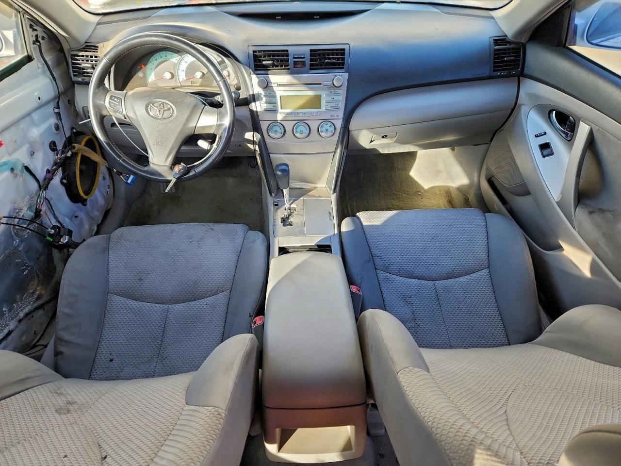 2009 TOYOTA CAMRY