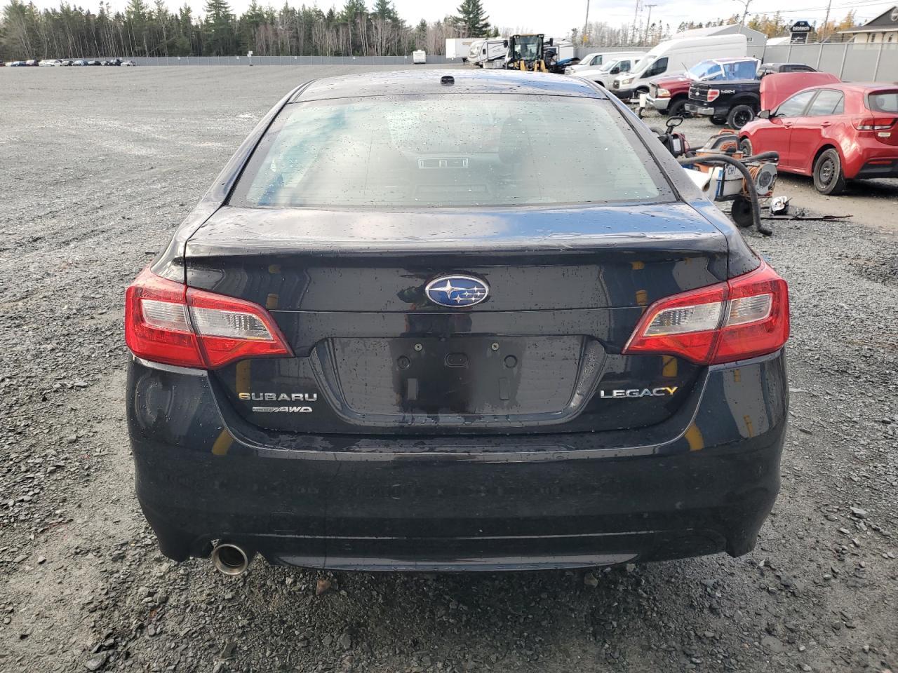 2016 SUBARU Legacy