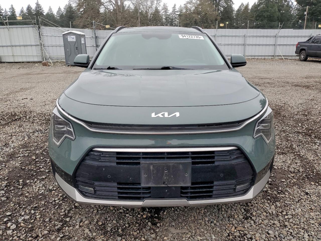 2023 KIA Niro