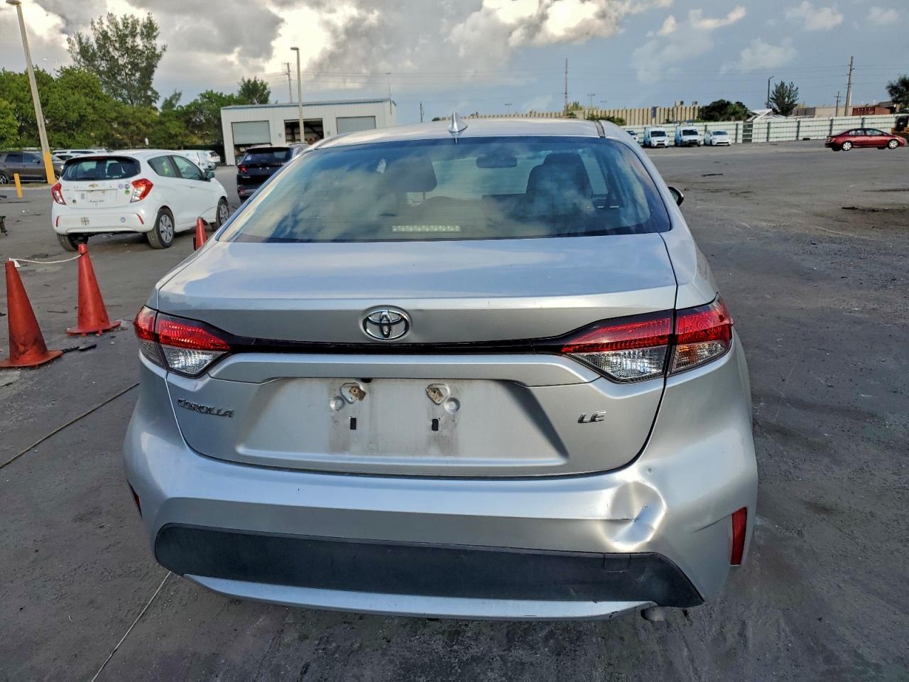 2021 TOYOTA COROLLA