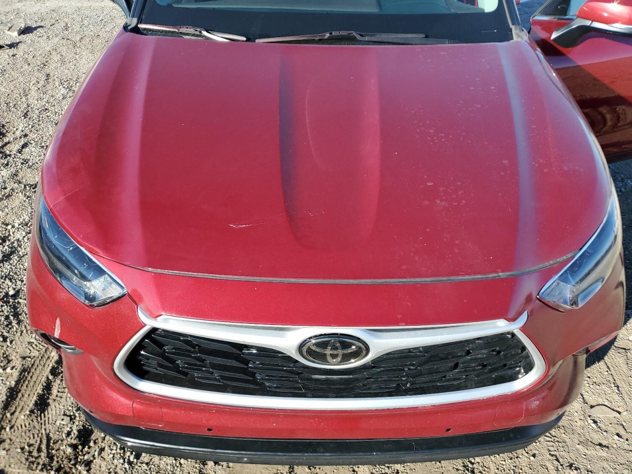 2022 TOYOTA HIGHLANDER