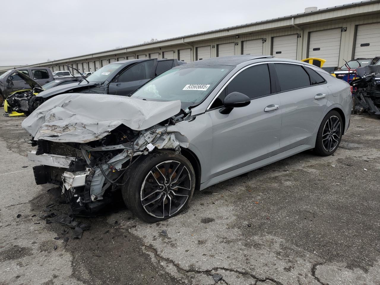 2023 KIA K5