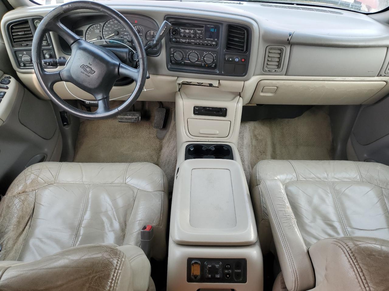 2002 CHEVROLET Tahoe