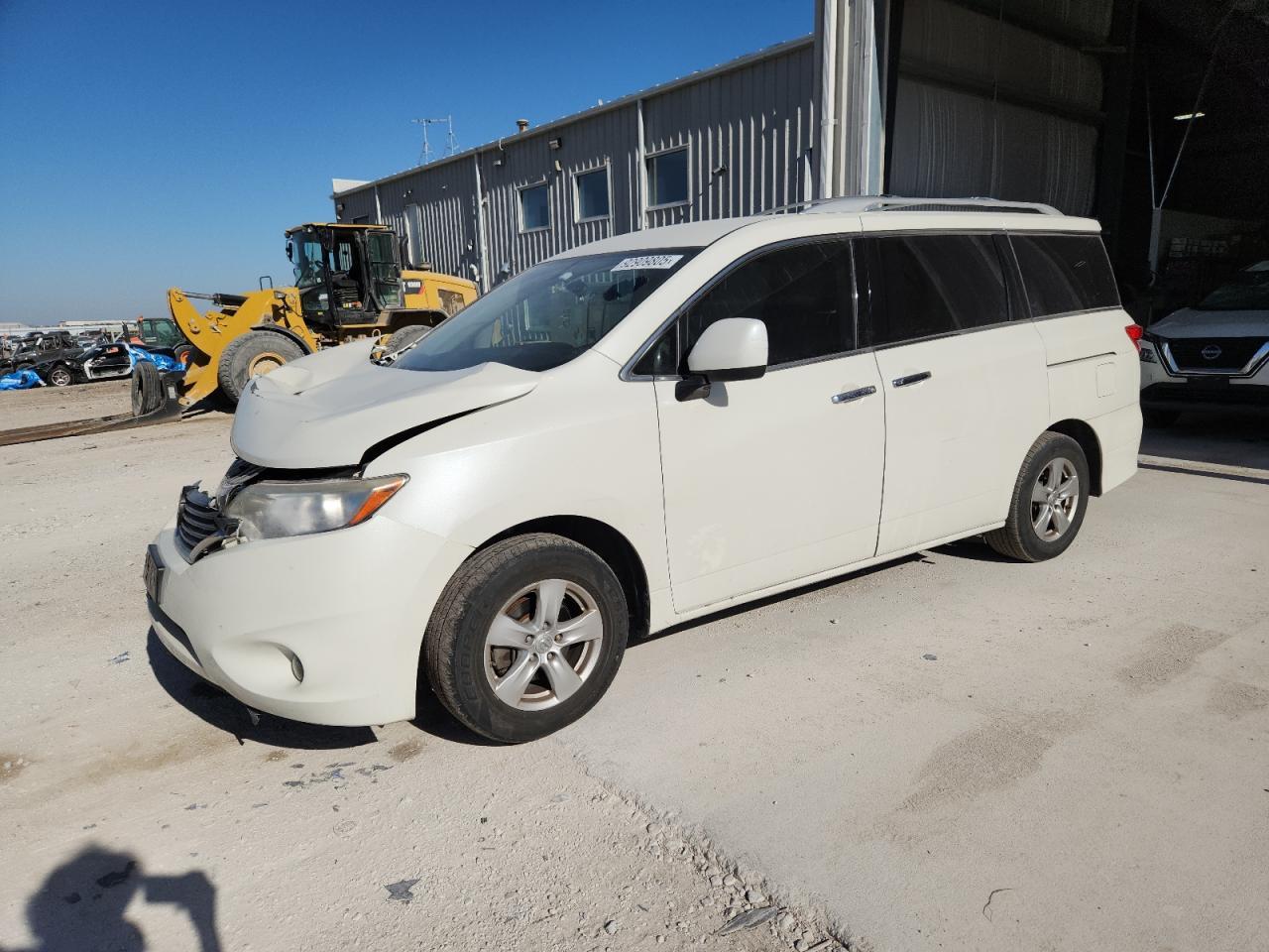 2015 NISSAN Quest