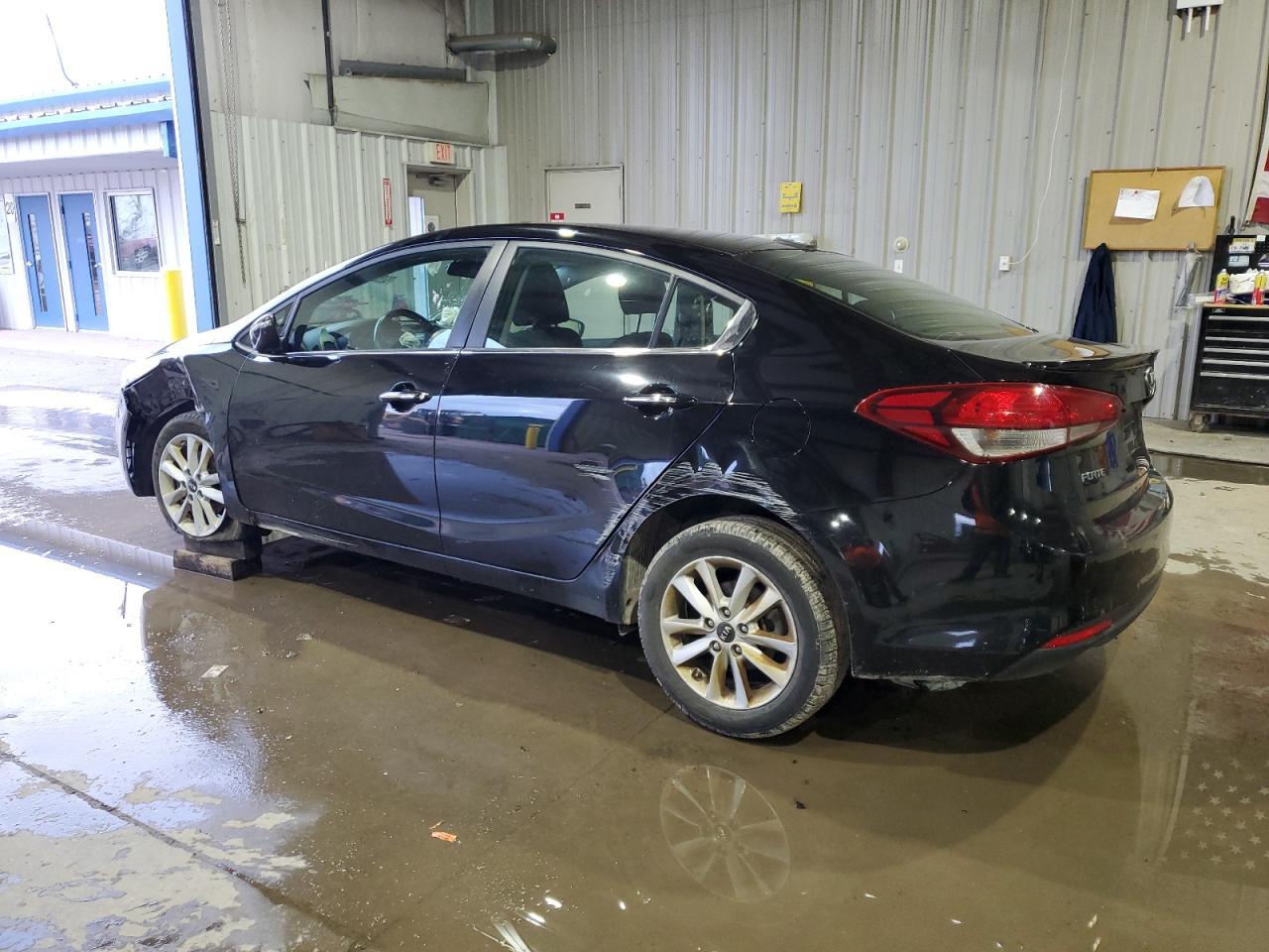 2017 KIA FORTE