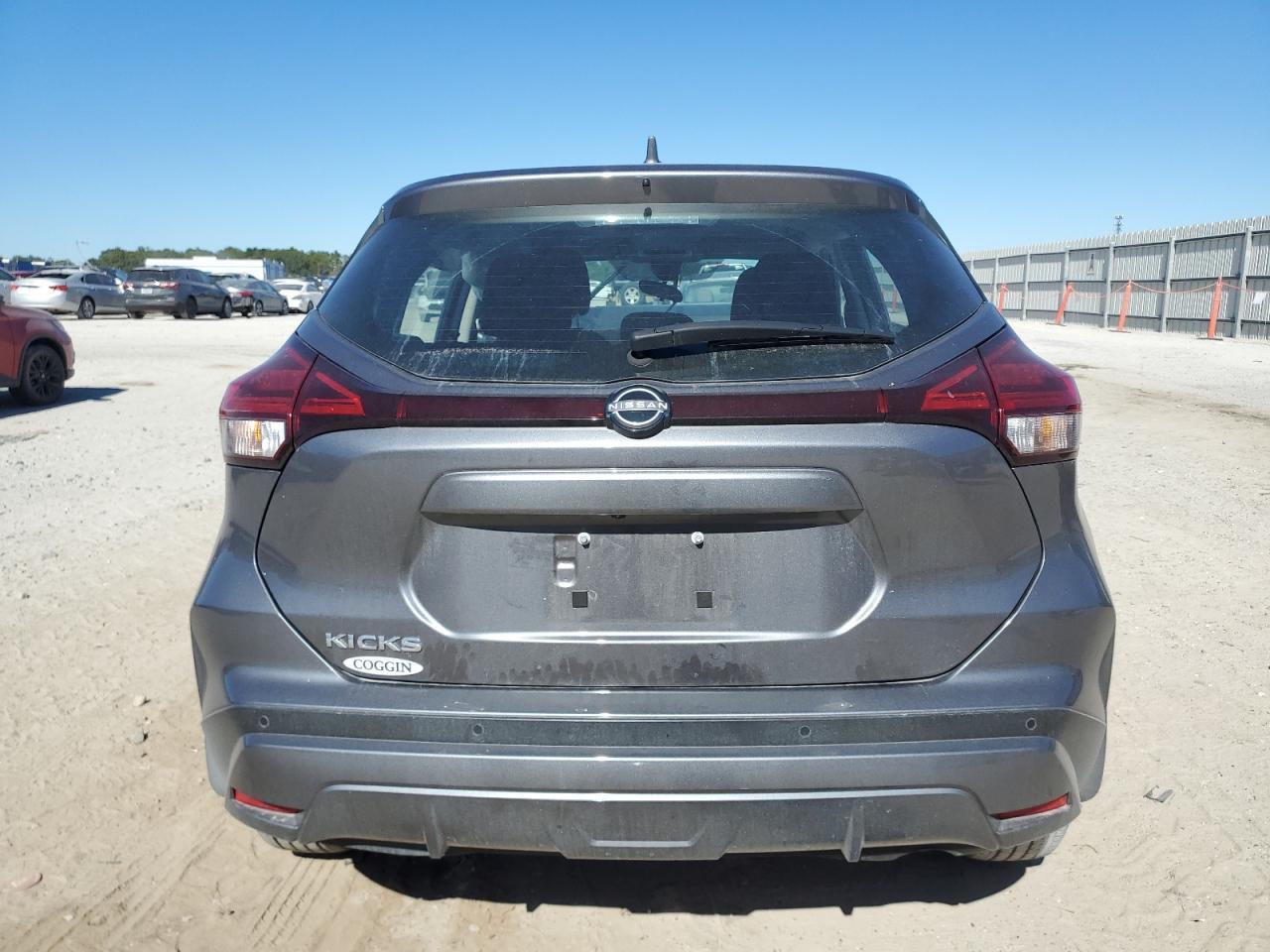 2024 NISSAN KICKS