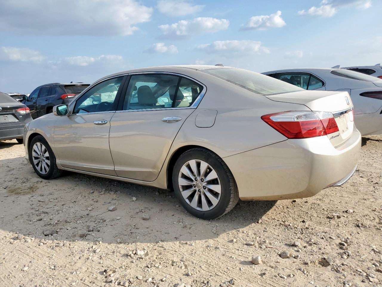 2013 HONDA ACCORD