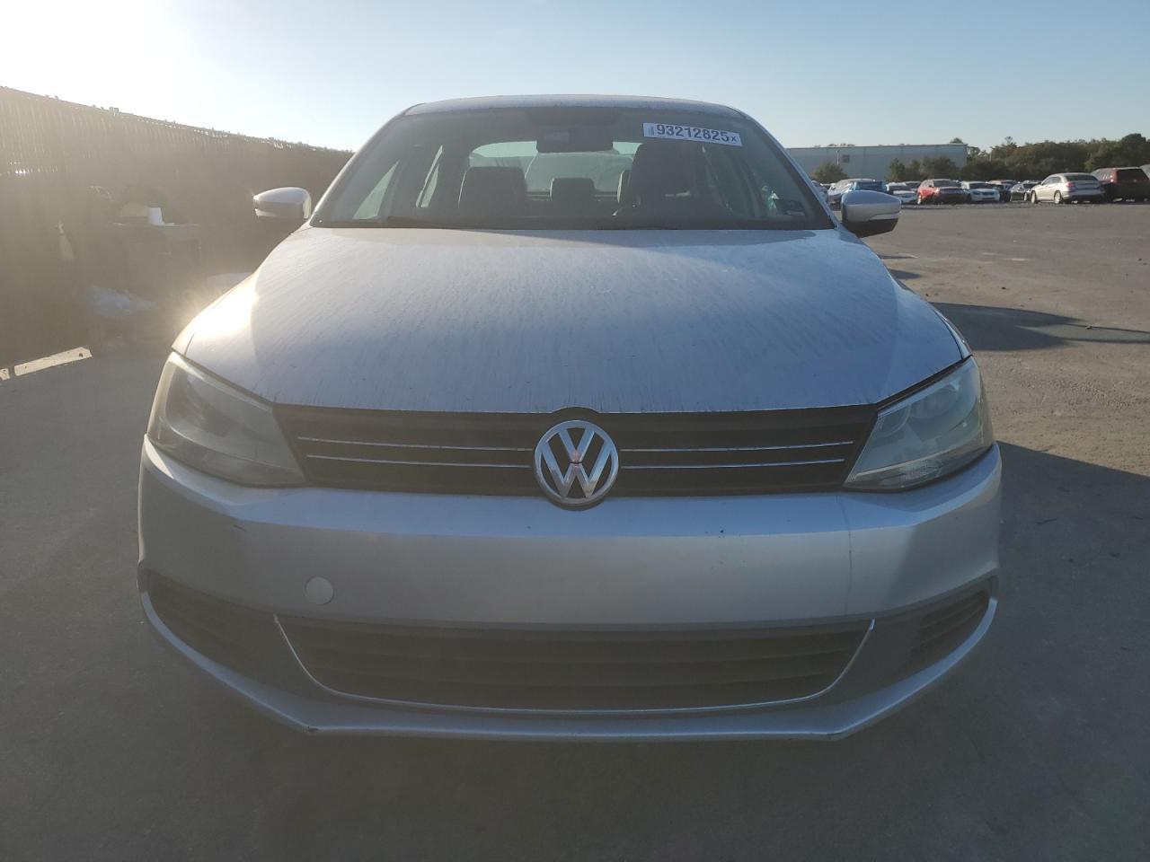 2014 VOLKSWAGEN JETTA