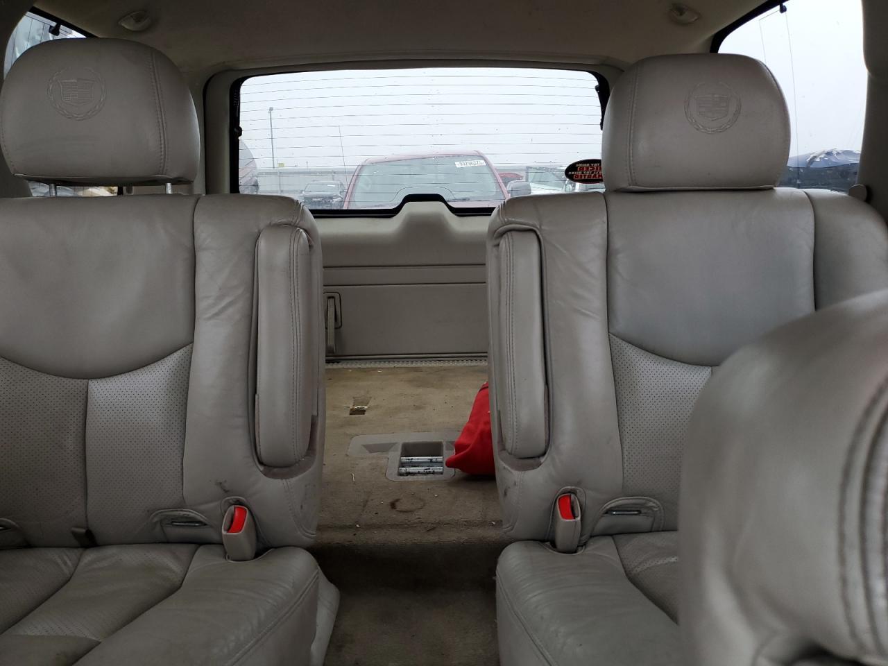 2005 CADILLAC ESCALADE