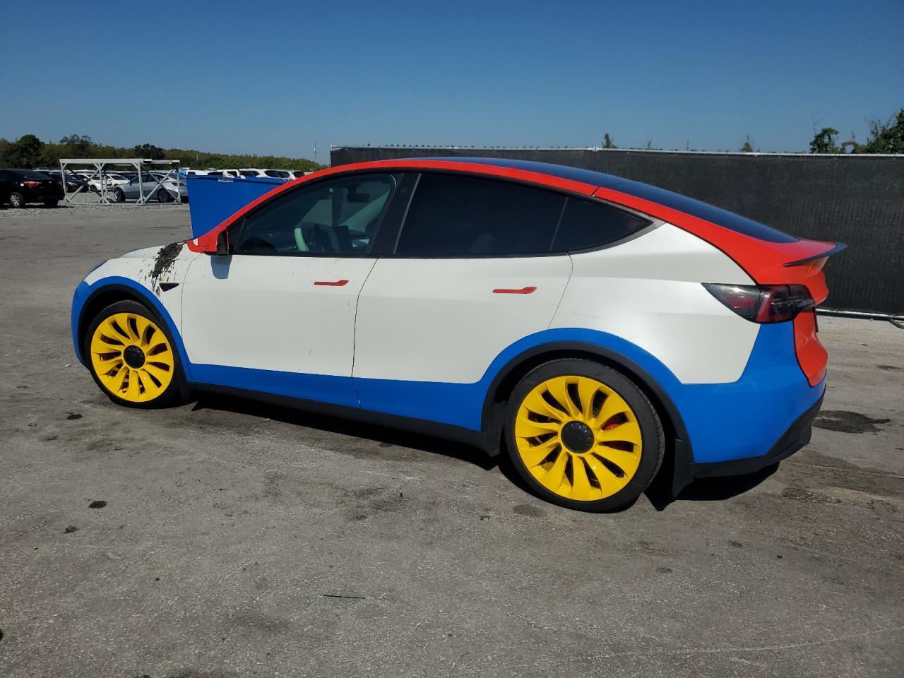 2022 TESLA MODEL Y