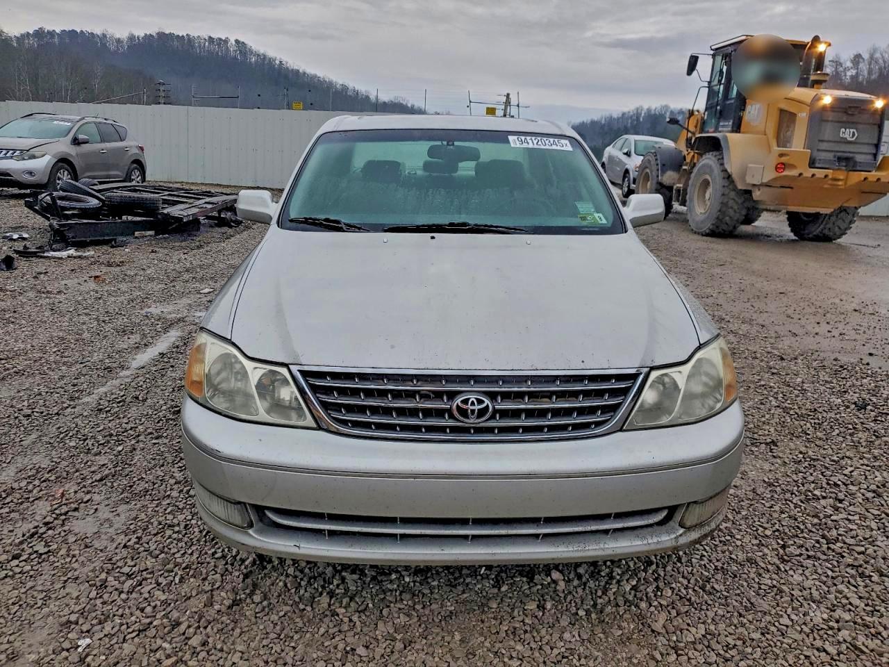 2004 TOYOTA Avalon