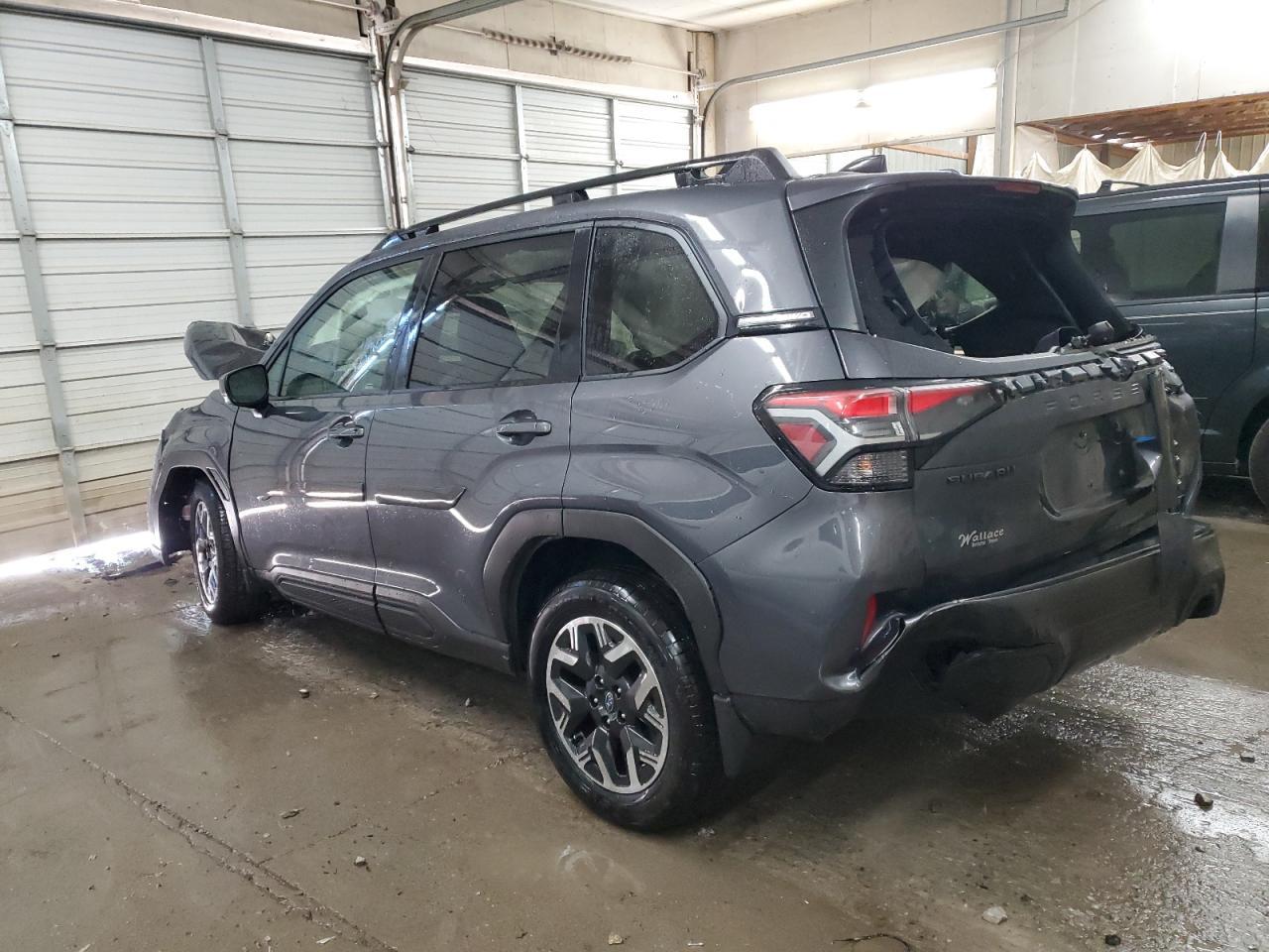 2025 SUBARU FORESTER