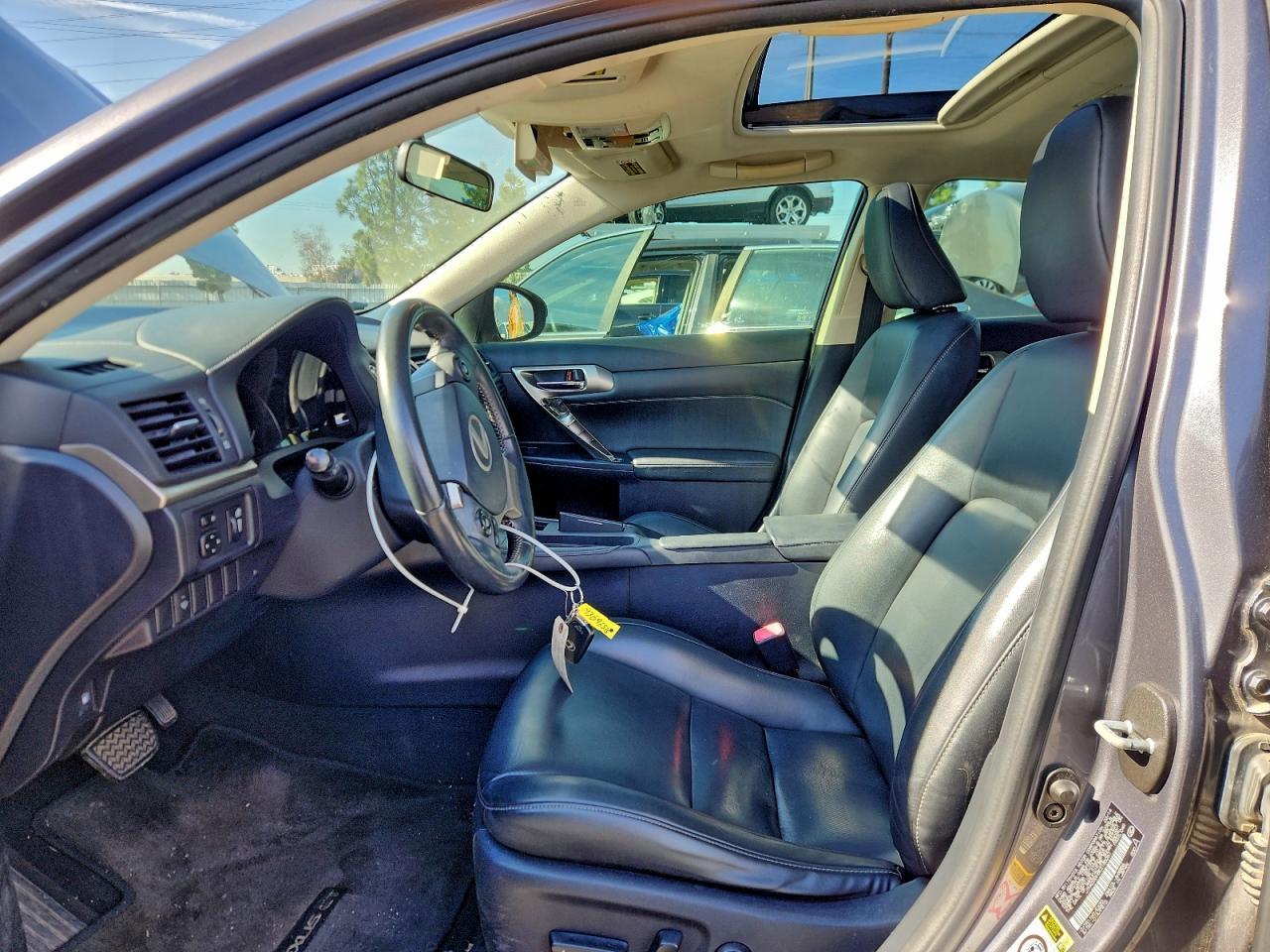 2014 LEXUS CT 200