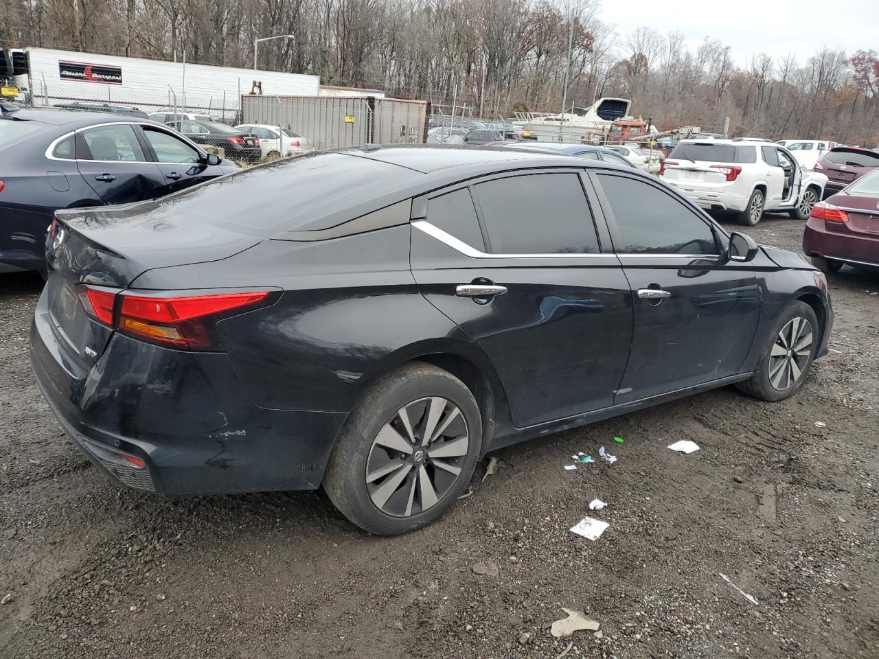 2022 NISSAN ALTIMA