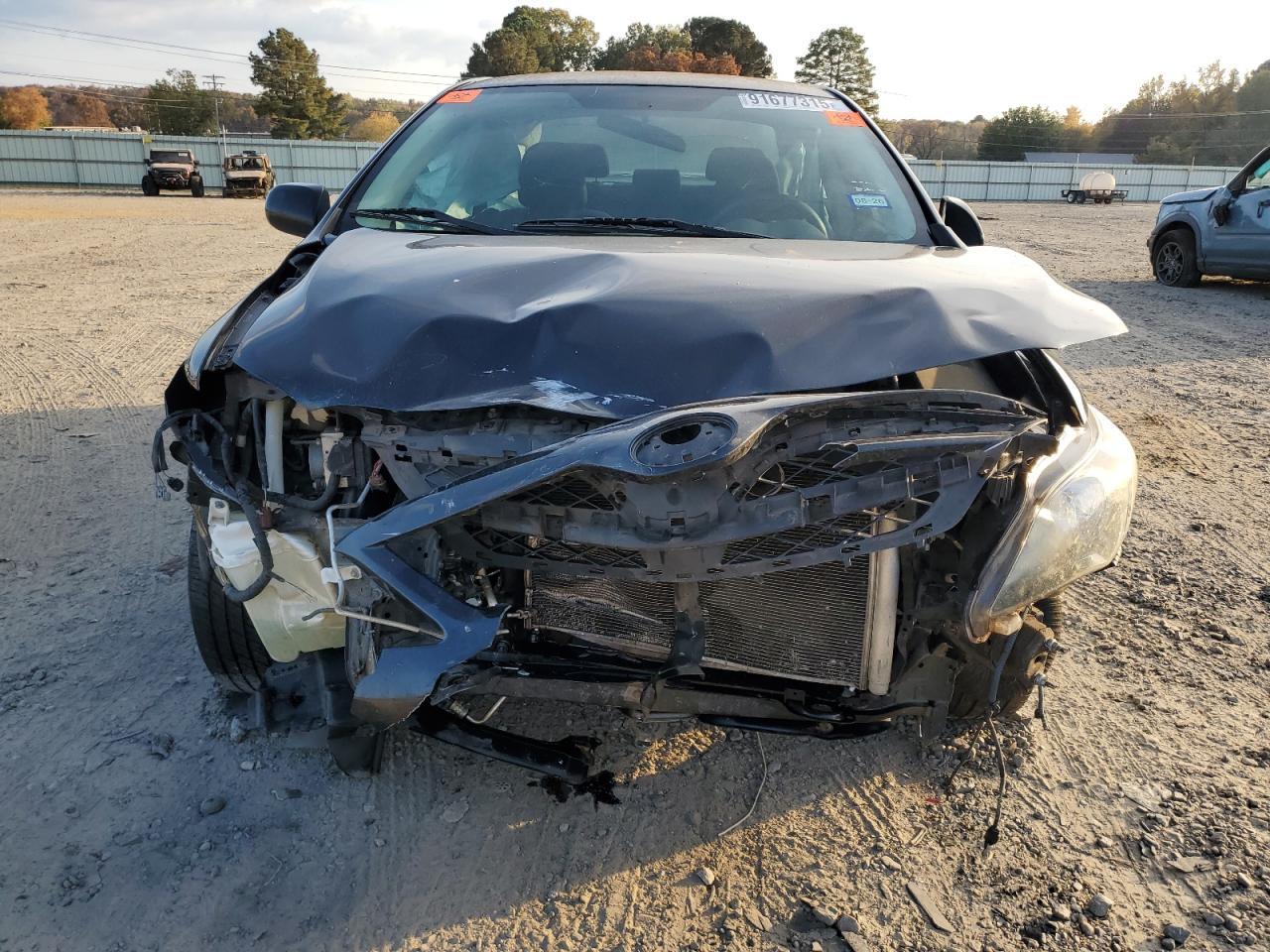 2011 TOYOTA COROLLA
