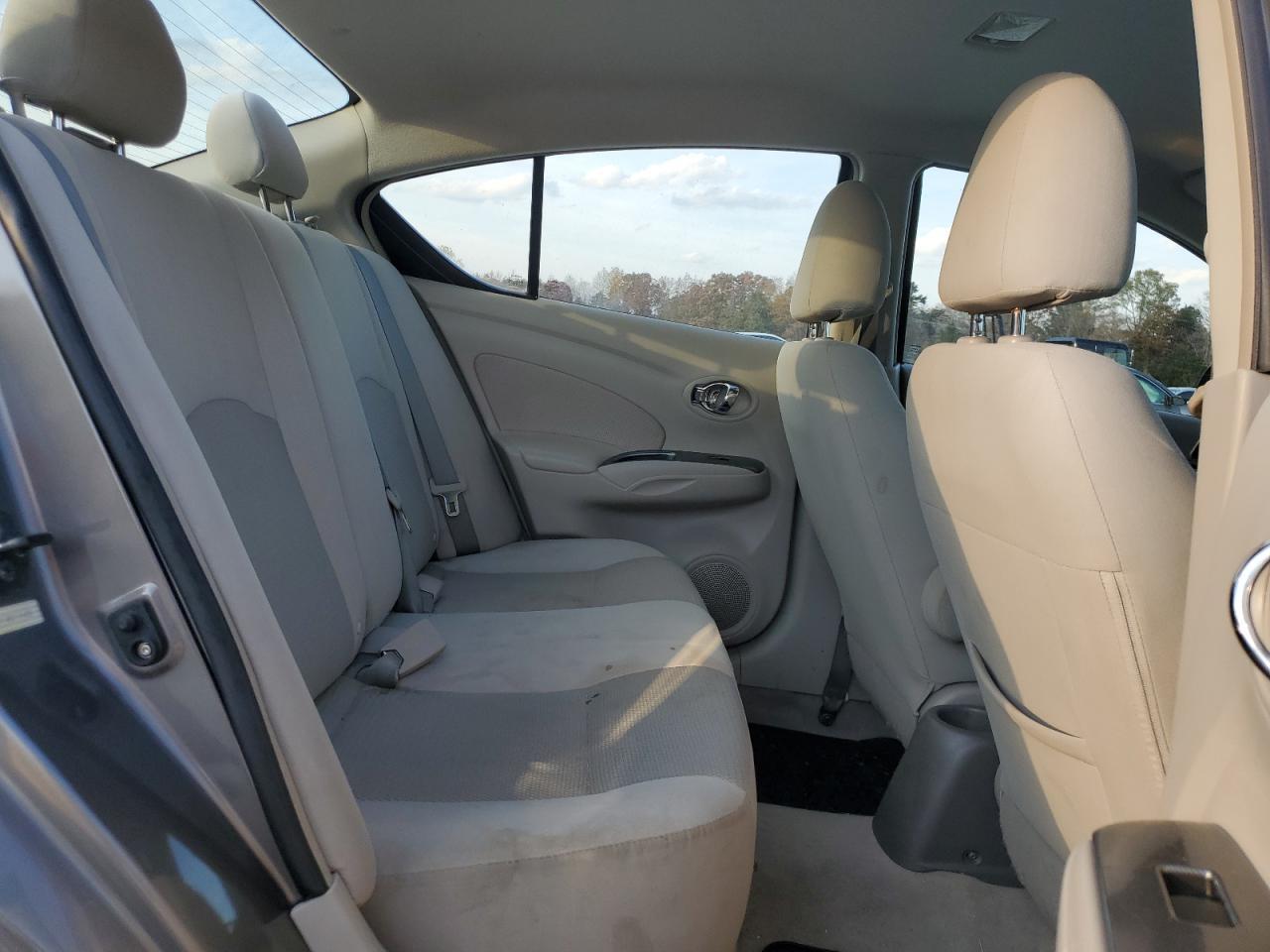2013 NISSAN VERSA