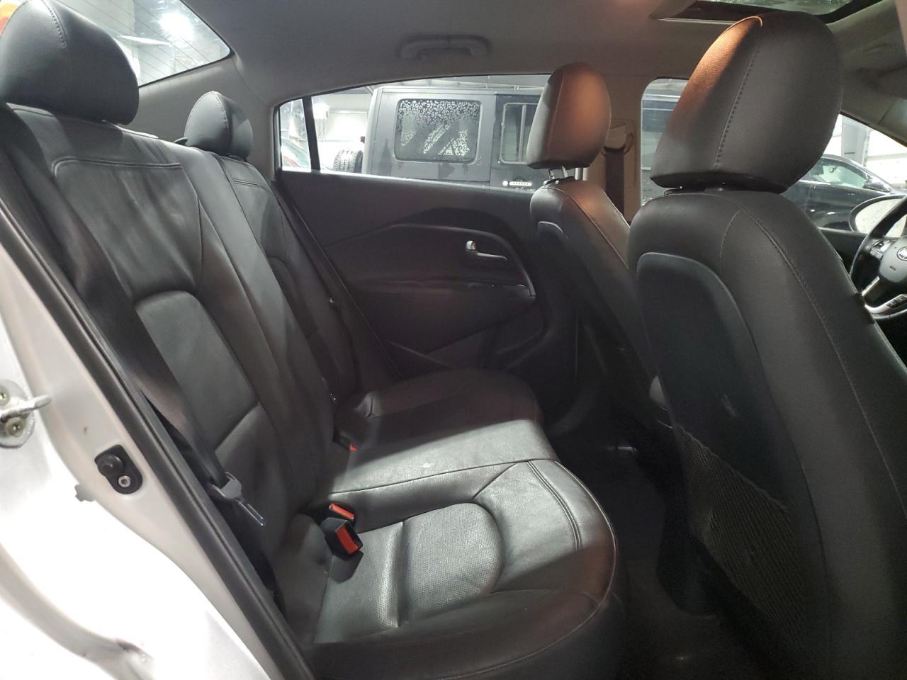 2015 KIA RIO