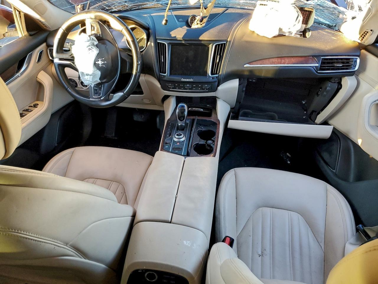 2017 MASERATI Levante