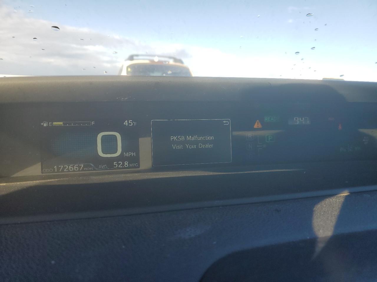2019 TOYOTA PRIUS