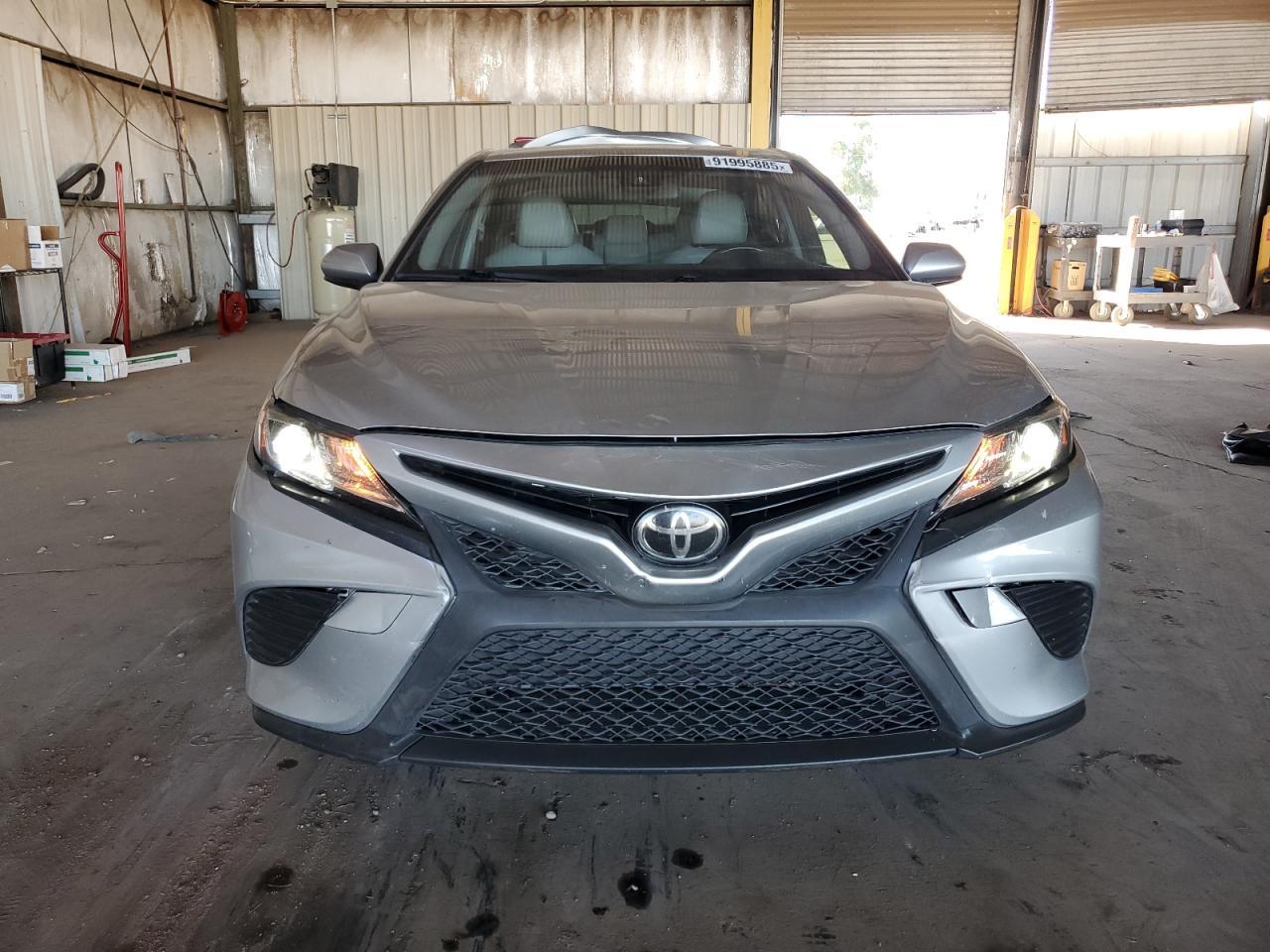 2018 TOYOTA CAMRY