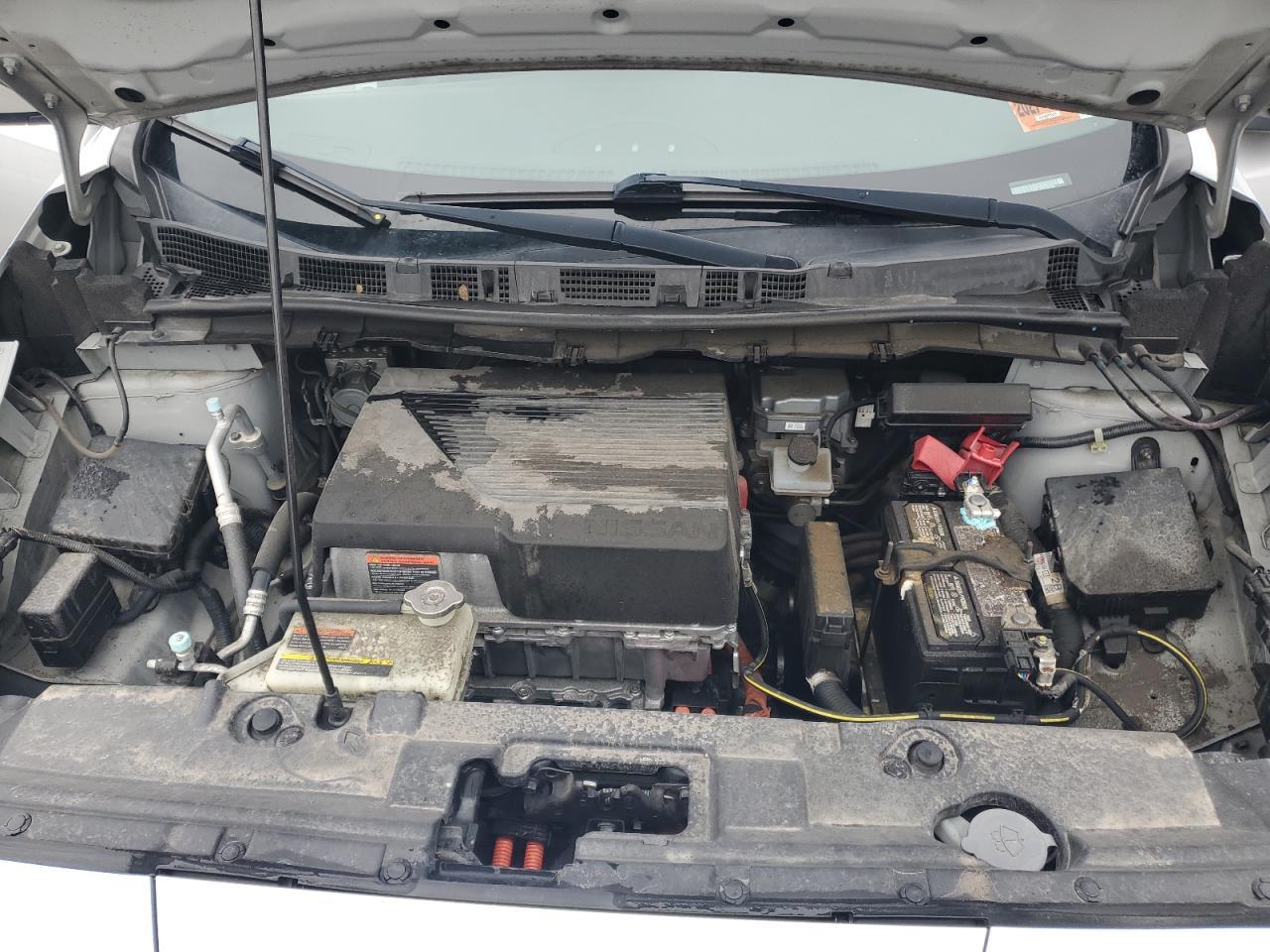 2020 NISSAN LEAF