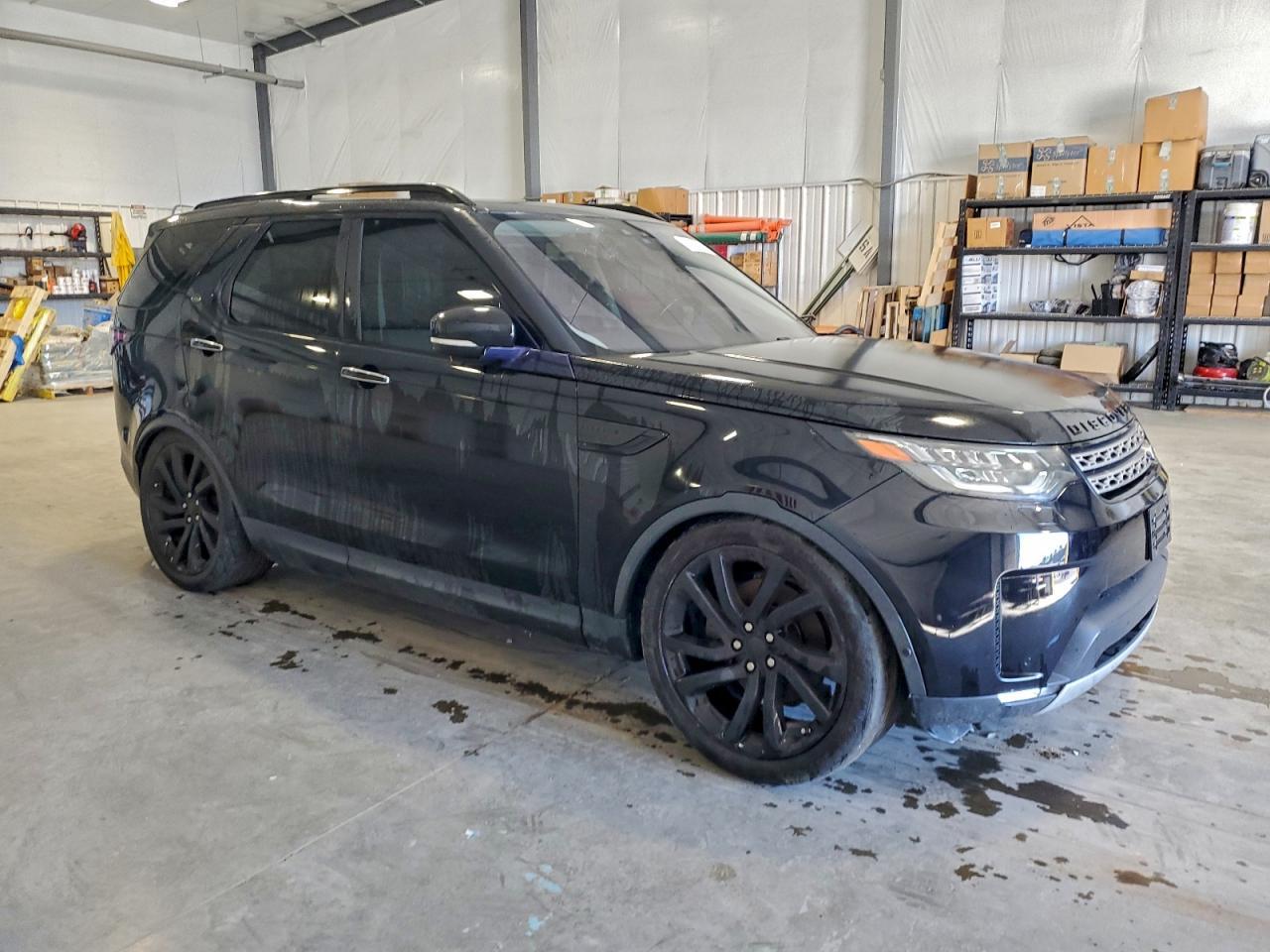 2017 LAND ROVER Discovery