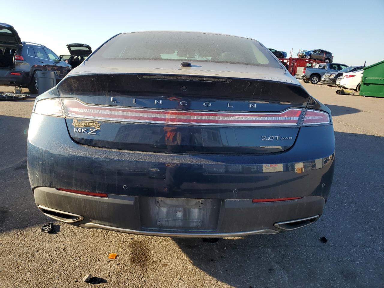 2017 LINCOLN MKZ