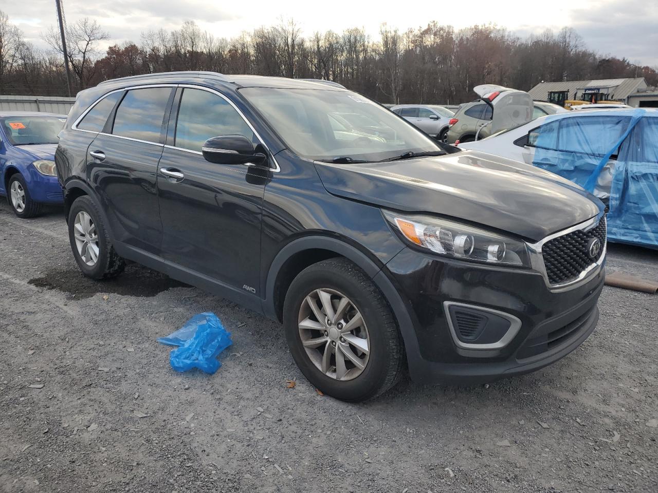 2016 KIA SORENTO
