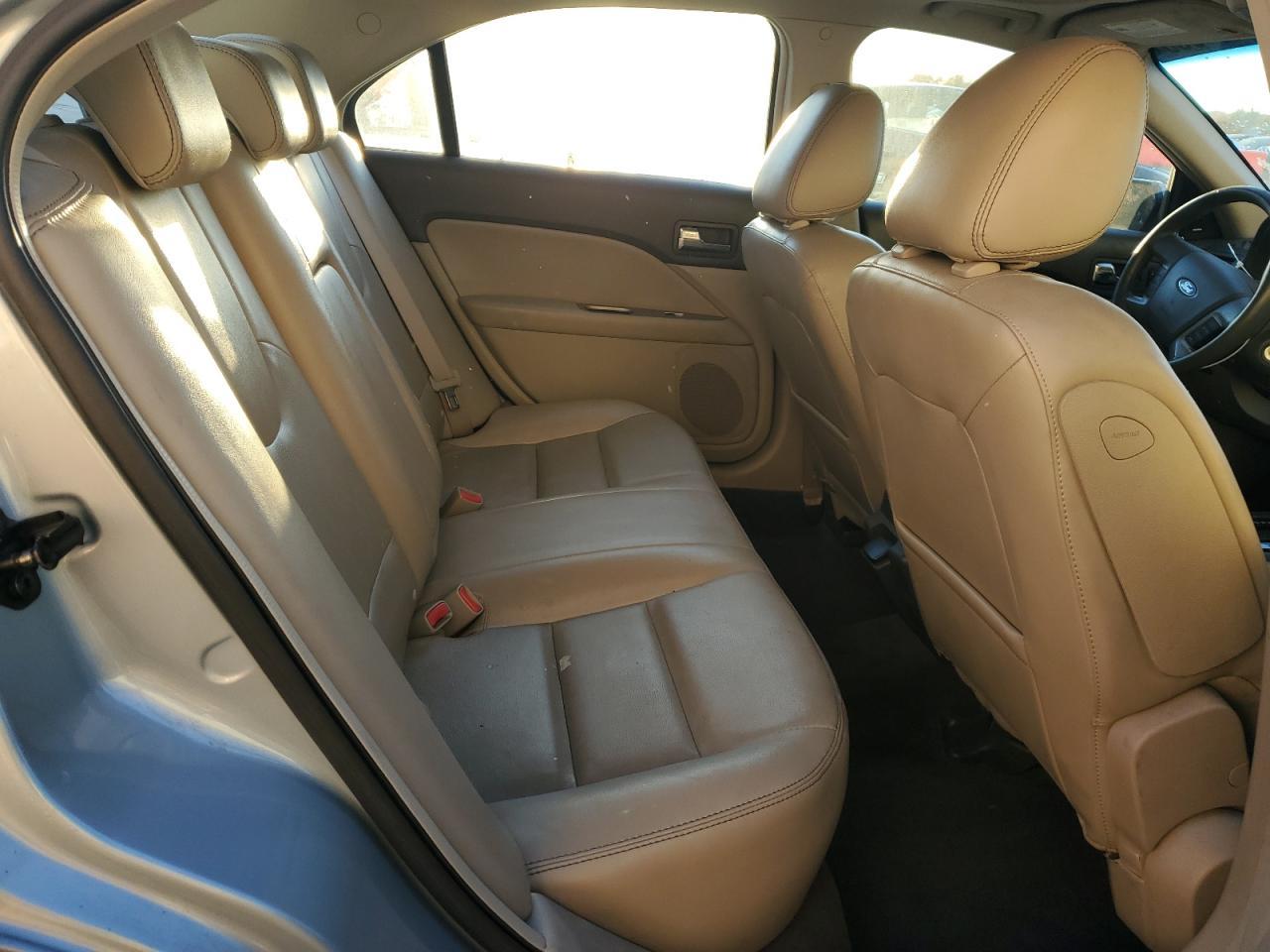 2010 FORD FUSION