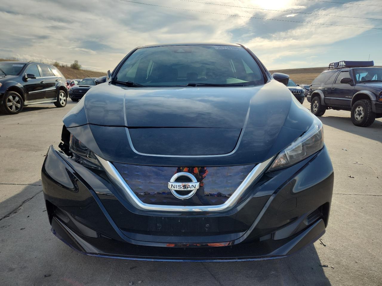2020 NISSAN LEAF