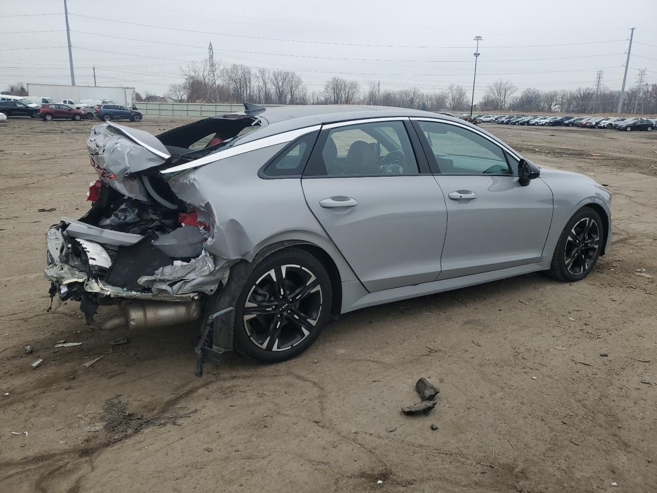 2023 KIA K5