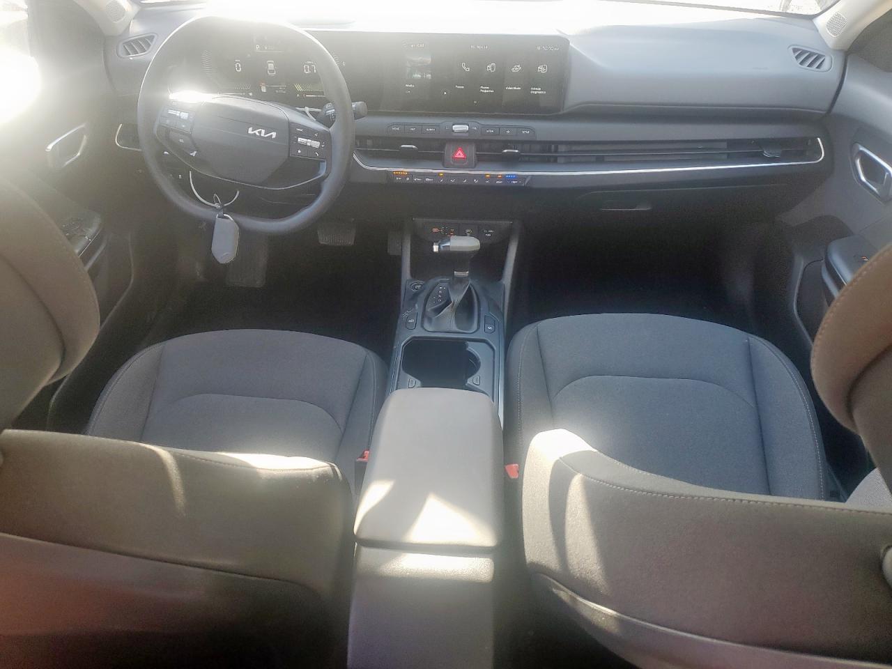 2025 KIA K4