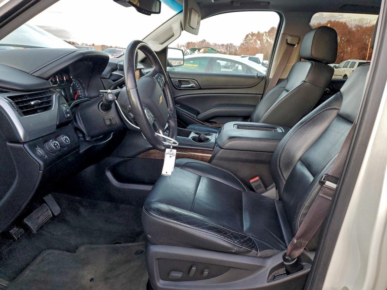 2015 CHEVROLET Suburban