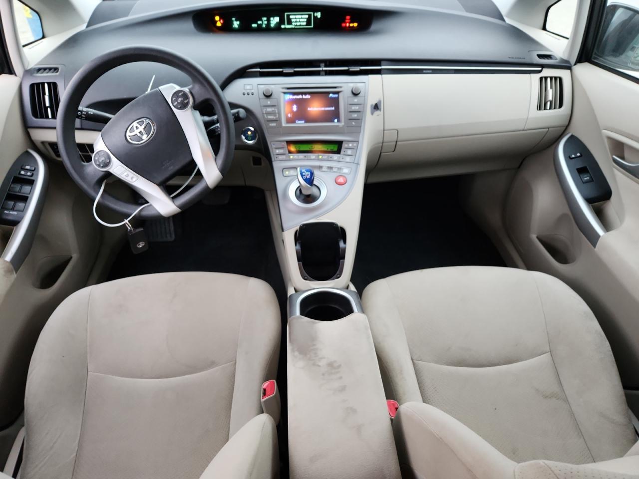 2013 TOYOTA PRIUS