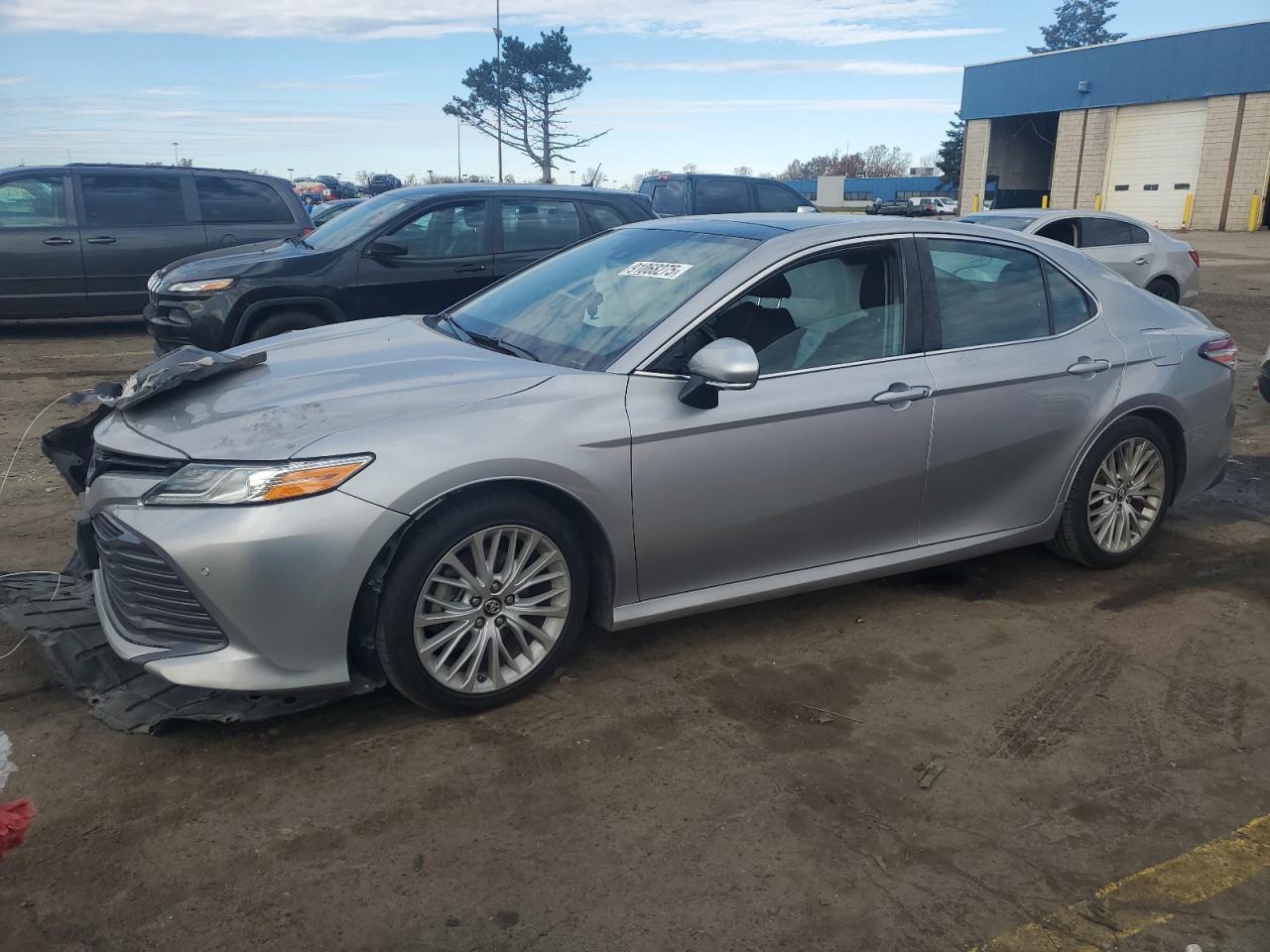 2019 TOYOTA CAMRY