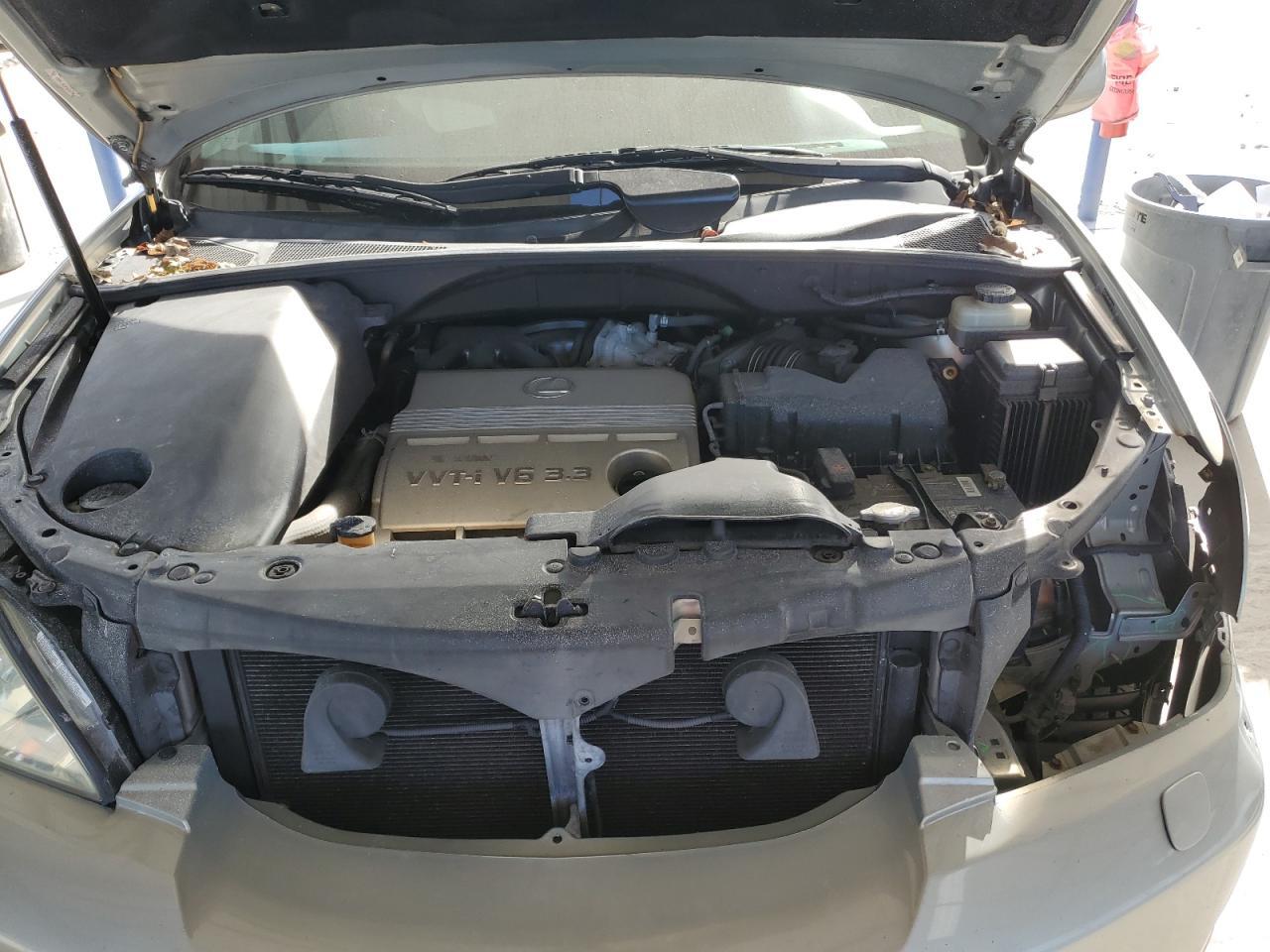2004 LEXUS Rx 330