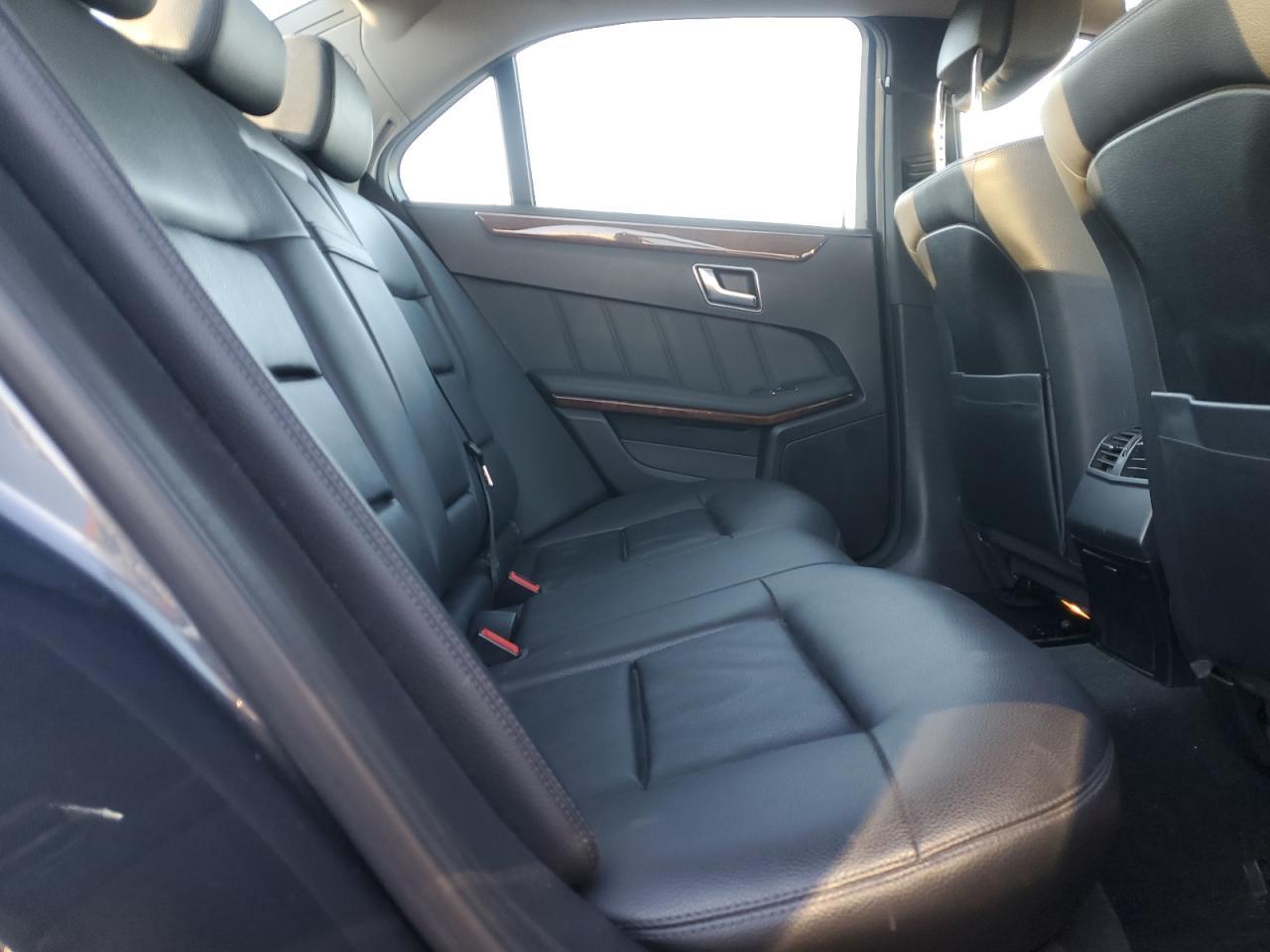 2013 MERCEDES-BENZ E-Class