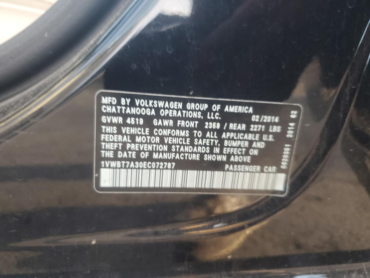 2014 VOLKSWAGEN Passat