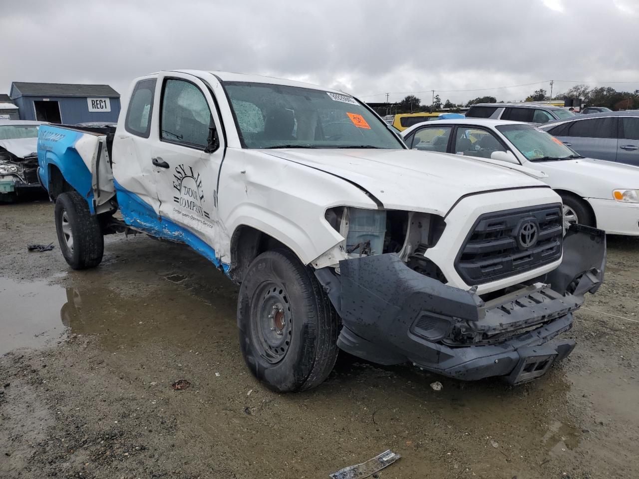 2017 TOYOTA TACOMA